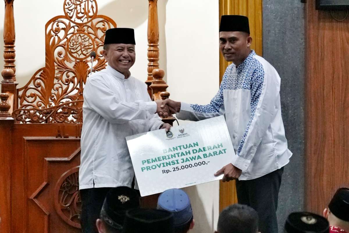 Herman Suryatman Silaturahmi dengan Forkopimda Jabar, Tarawih Keliling