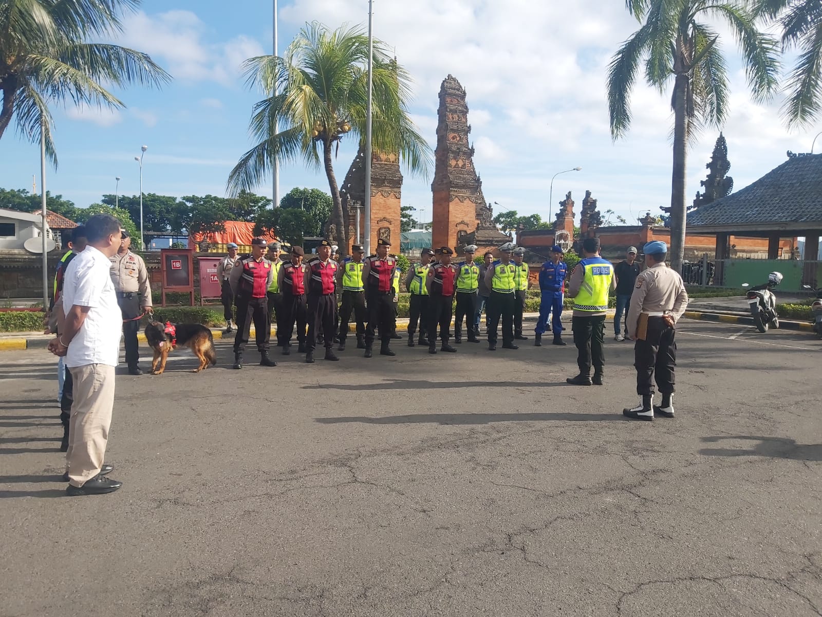 Cek Kesiapan dan Perlengkapan Pribadi Dalam Apel Gabungan Tingkatkan Kewaspadaan Pada WWF Ke-10