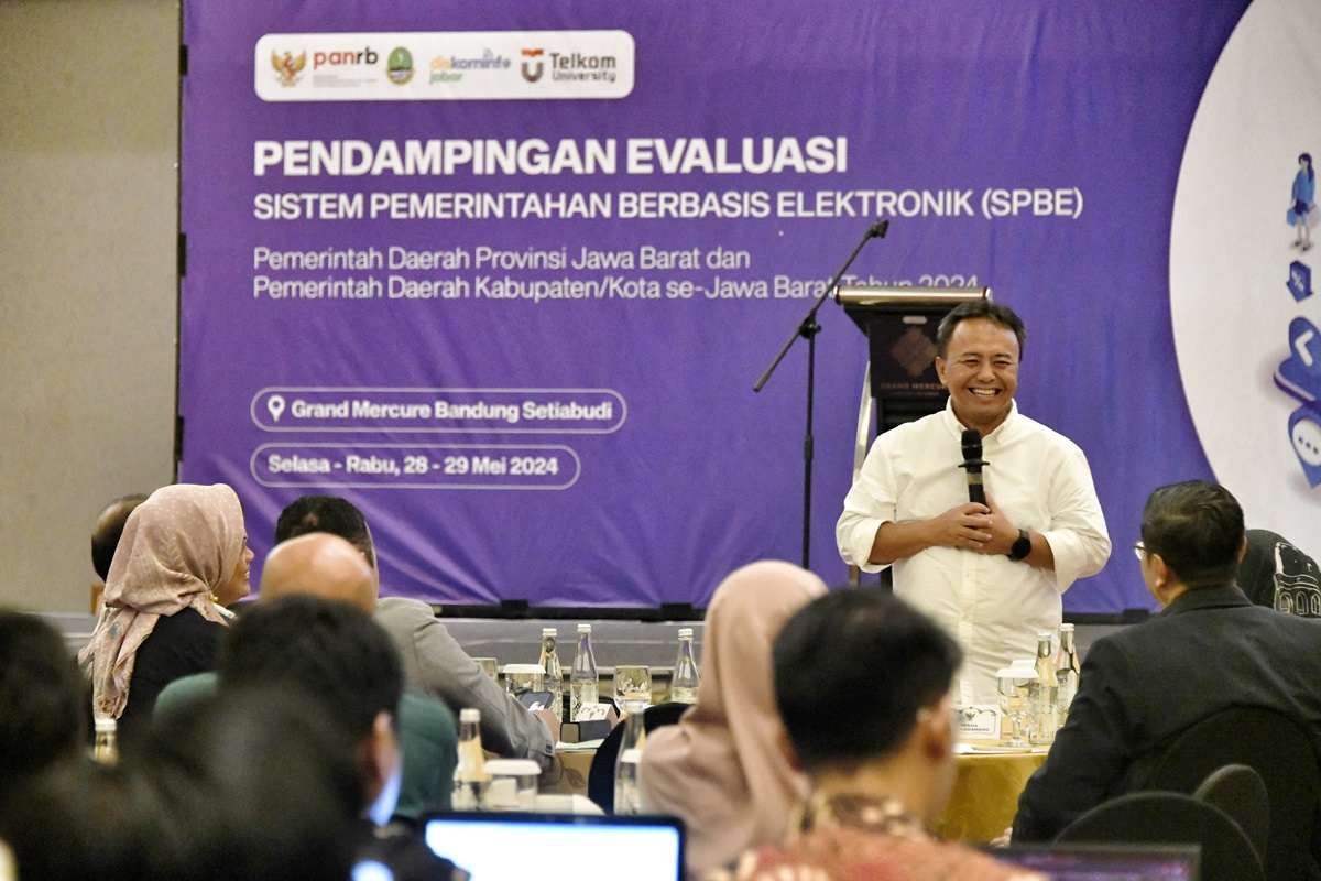 Pemdaprov Jawa Barat Beri Pendampingan Evaluasi SPBE 2024