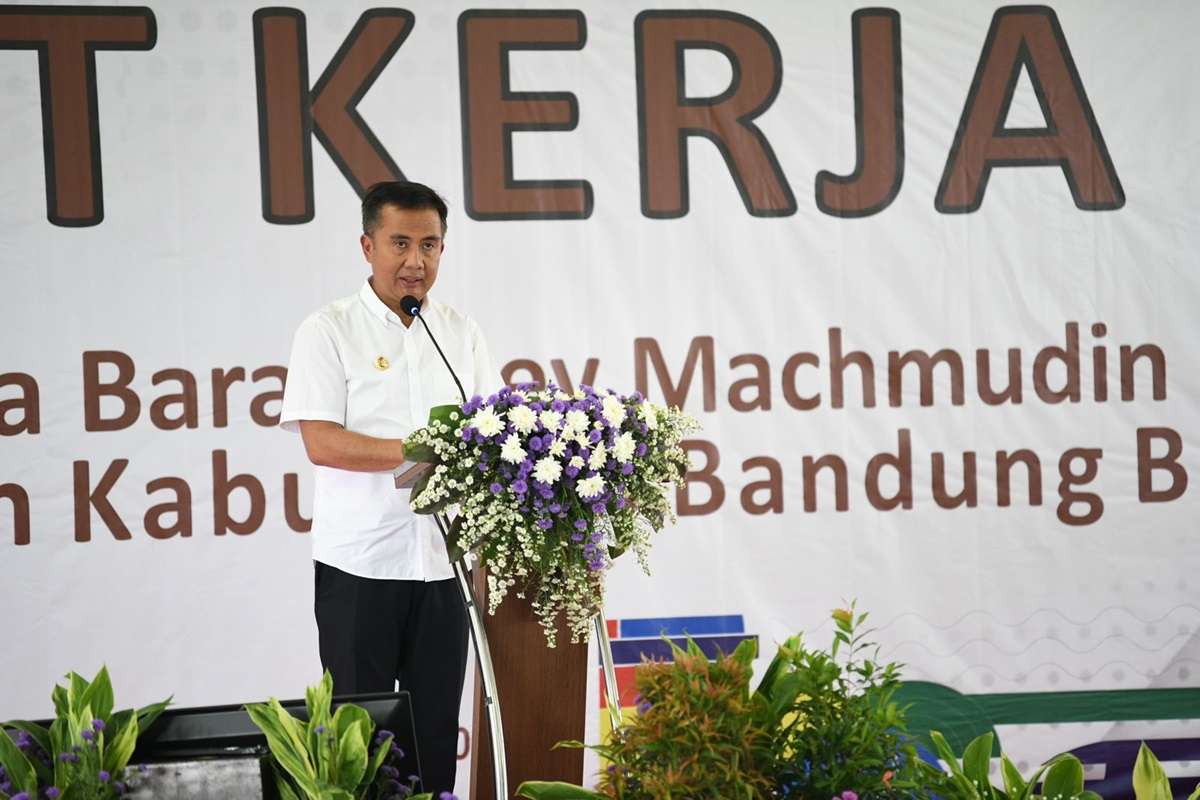 Bey Machmudin Sampaikan Empat Pesan Penting kepada Seluruh Camat di Kabupaten Bandung Barat