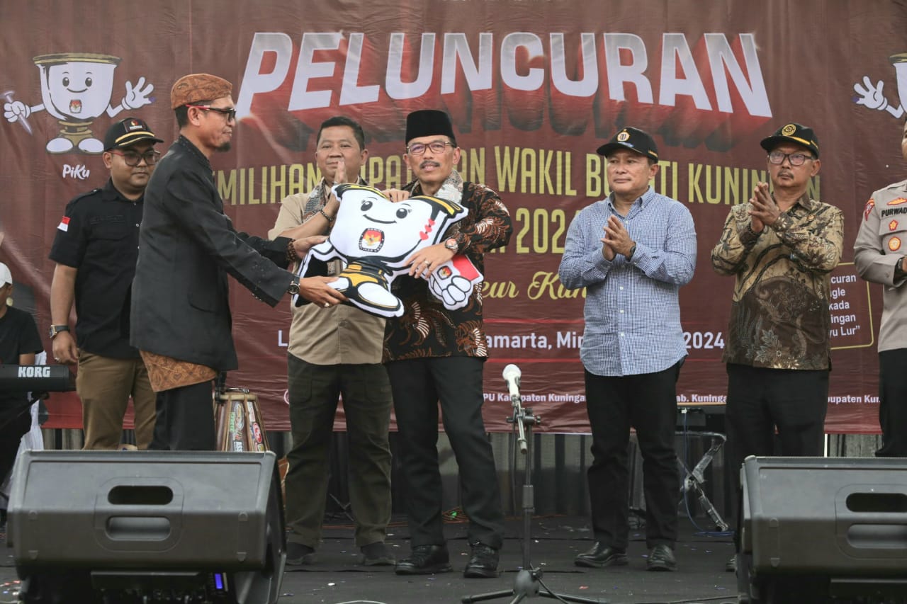 KPU Kuningan Perkenalkan Maskot Pika dan Piku di Peluncuran Tahapan dan Jadwal Pilkada 2024