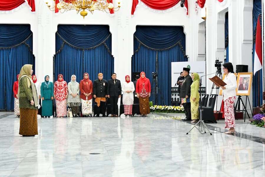 Amanda Soemedi Bey Machmudin Lantik Pj. Ketua PKK Kabupaten Bekasi