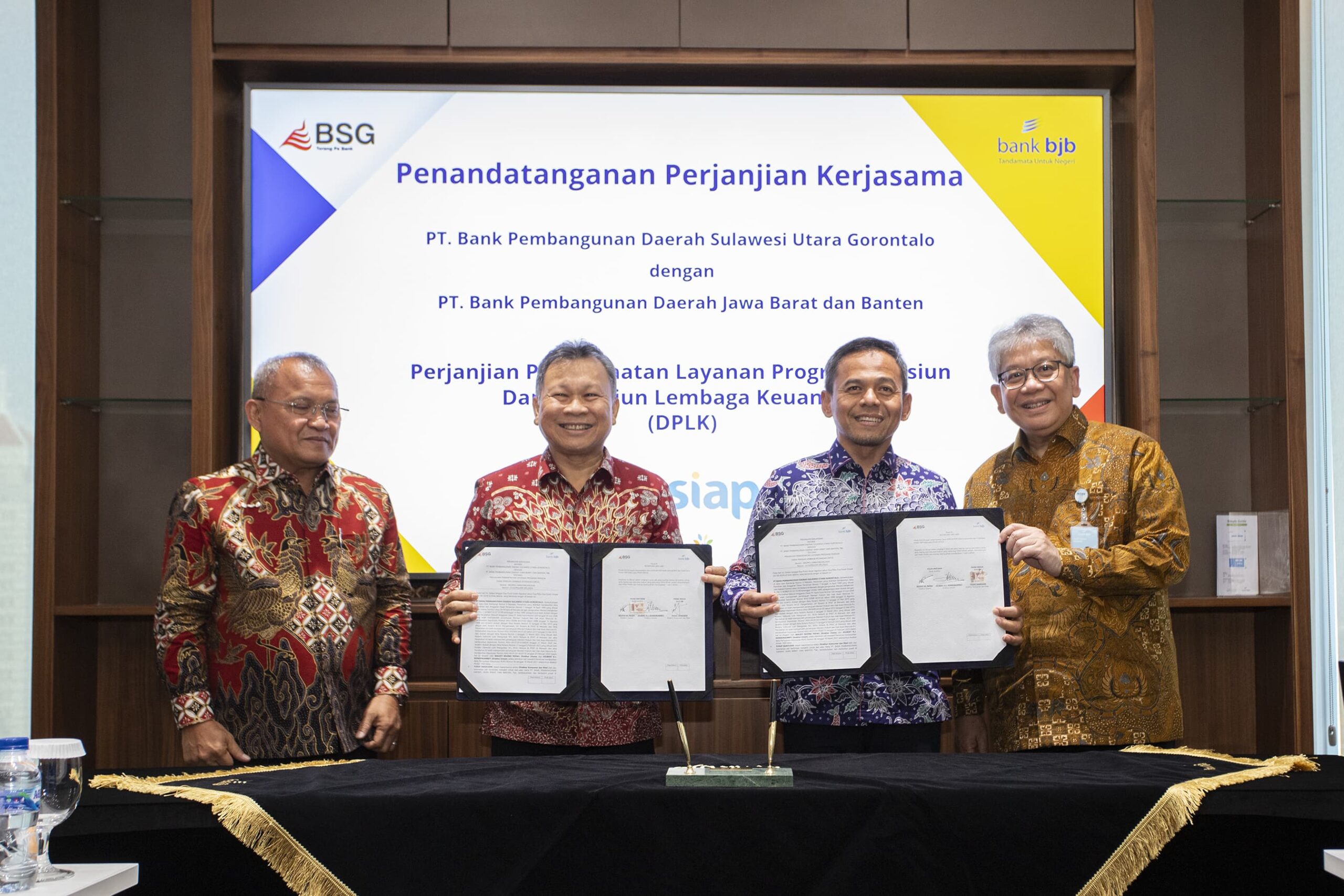 bank bjb Jalin Kerja Sama Pemanfaatan Program DPLK dengan Bank SulutGo