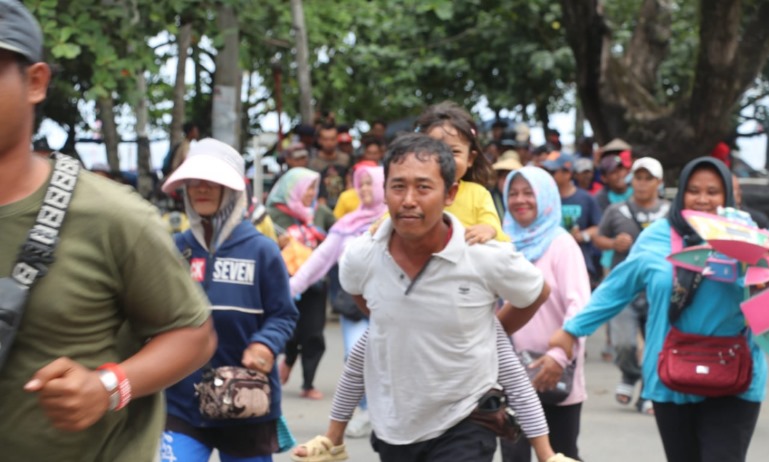 Simulasi Gempa Guncang Pantai Pangandaran, Warga dan Wisatawan Didorong Kesiapsiagaan