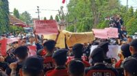 Ratusan Warga Ciliang Batu Hiu Tuntut Transparansi dan Pengelolaan HPL di Kantor DPRD Pangandaran