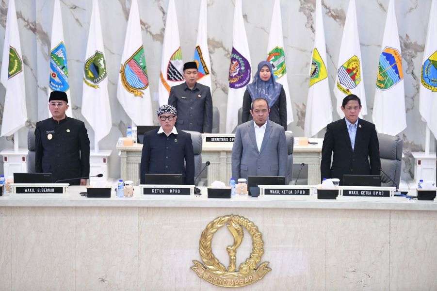 Pemdaprov Jabar–DPRD Jaga Kekompakan, Erwan Setiawan Tegaskan Sinergi Pembangunan 2026 Pemdaprov Jabar–DPRD Jaga Kekompakan, Erwan Setiawan Tegaskan Sinergi Pembangunan 2026