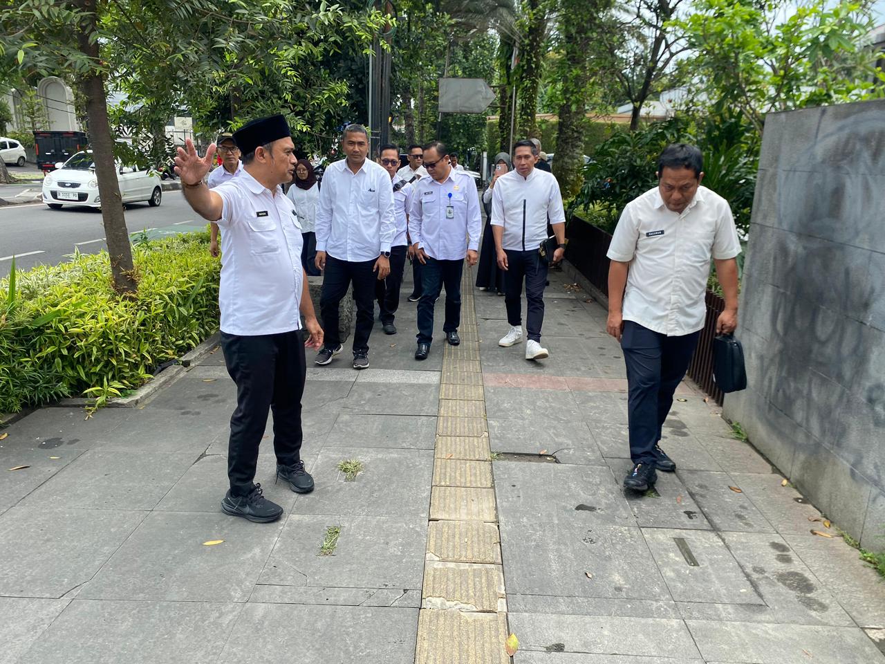 Pemkot Cirebon Belajar ke Bandung, Ini Strategi Sukses Penataan Kabel Fiber Optik Lewat SJUT