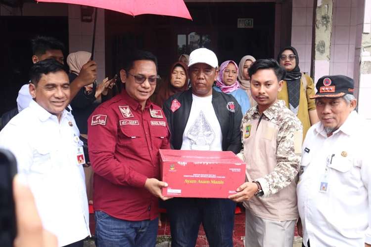 Pemkab Bekasi Ajak Dunia Usaha dan Masyarakat Bergerak Bersama Bantu Korban Banjir