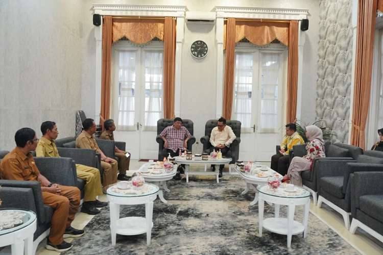 Bupati Garut Terima Kunjungan KPID Jawa Barat, Dorong Penguatan Lembaga Penyiaran dan Akses Informasi hingga Pelosok