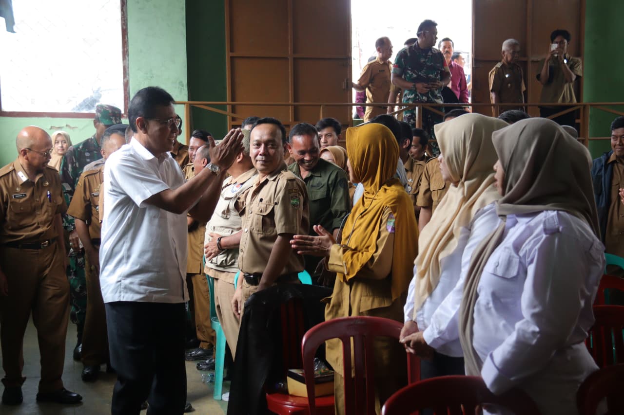 Bupati Ciamis Tekankan Soliditas dan Gotong Royong dalam Pembinaan Pemerintahan Desa di Panawangan