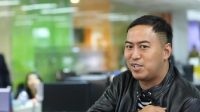 Pandji Pragiwaksono Dilaporkan ke Polda Metro Jaya, Materi Stand Up Comedy Dinilai Cemarkan Nama Baik NU dan Muhammadiyah Pandji Pragiwaksono Dilaporkan ke Polda Metro Jaya, Materi Stand Up Comedy Dinilai Cemarkan Nama Baik NU dan Muhammadiyah