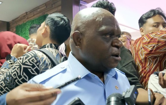 Menteri HAM Natalius Pigai Tegaskan Pemerintah Tak Terlibat Teror terhadap Aktivis dan Influencer