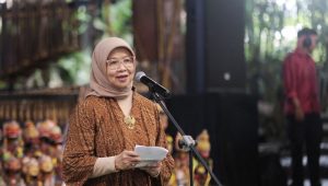 Tragis! Siswa SMPN 26 Bandung Tewas Diduga Akibat Perundungan, Pemkot Tegaskan Perang Total Lawan Bullying Tragis! Siswa SMPN 26 Bandung Tewas Diduga Akibat Perundungan, Pemkot Tegaskan Perang Total Lawan Bullying