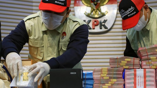 KPK Bongkar Rekayasa Jalur Impor di Bea Cukai, Barang KW Blueray Cargo Diloloskan Tanpa Pemeriksaan