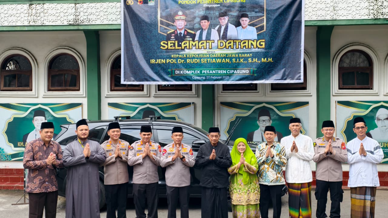 Silaturahmi Ramadhan, Rudi Setiawan Kunjungi Pondok Pesantren Cipasung Perkuat Sinergi Ulama dan Polri