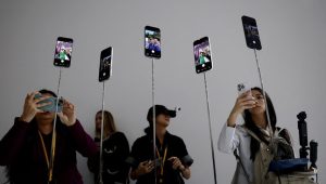 Apple Siapkan “Pengalaman Khusus” 4 Maret, Bukan Keynote Biasa?