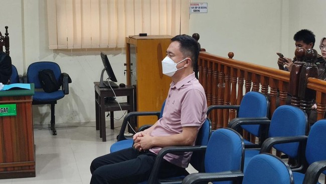 WN China Didakwa Rebut Paksa Tambang Emas di Ketapang dan Kuasai Bahan Peledak
