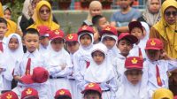 Hari Pertama Sekolah di Bandung Usai Lebaran, Siswa SDN 121 Caringin Holis Kembali Bersemangat Hari Pertama Sekolah di Bandung Usai Lebaran, Siswa SDN 121 Caringin Holis Kembali Bersemangat
