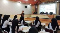 Disnaker Banjar Jemput Bola, Permudah Lulusan SMK Dapat Kerja Lewat AK1 dan Rekrutmen Dini Disnaker Banjar Jemput Bola, Permudah Lulusan SMK Dapat Kerja Lewat AK1 dan Rekrutmen Dini