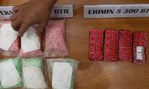 Polisi Bongkar Peredaran Ekstasi di Klub Malam Bali, Manajemen Diduga Terlibat Polisi Bongkar Peredaran Ekstasi di Klub Malam Bali, Manajemen Diduga Terlibat