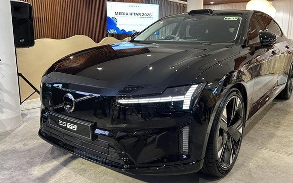Volvo ES90 Resmi Meluncur di Indonesia, Sedan Listrik Mewah Seharga Rp2,1 Miliar dengan Jarak Tempuh 700 Km Volvo ES90 Resmi Meluncur di Indonesia, Sedan Listrik Mewah Seharga Rp2,1 Miliar dengan Jarak Tempuh 700 Km