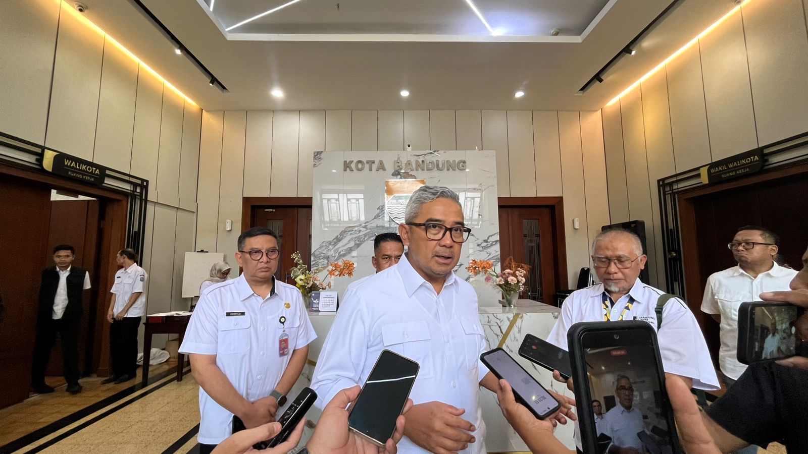 Pemkot Bandung Terapkan WFH Ketat, Pimpinan Wajib Ngantor dan Jumat Bersepeda Jadi Teladan