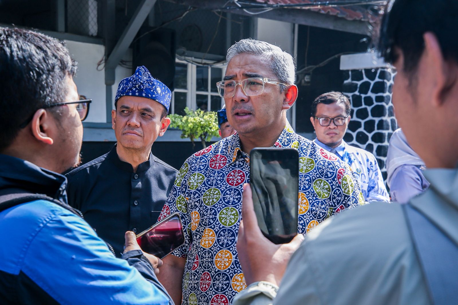 Wali Kota Bandung Tegaskan TKA Bukan Penentu Kelulusan, Soroti Kesehatan Mental Pelajar di Bandung