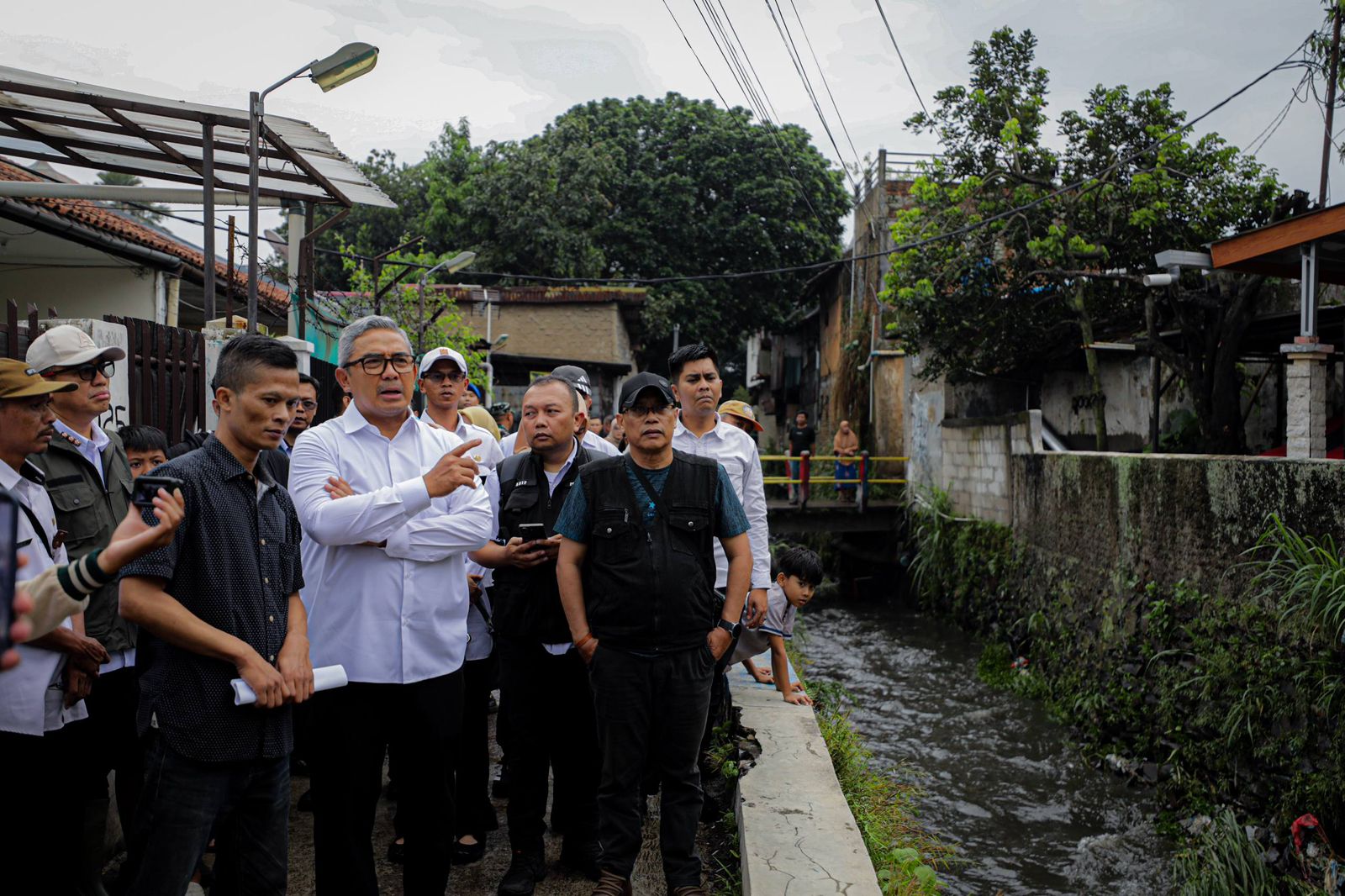 Pemkot Bandung Tertibkan Kawasan Panjunan, Fokus pada Drainase, PKL, dan Sanitasi Lingkungan