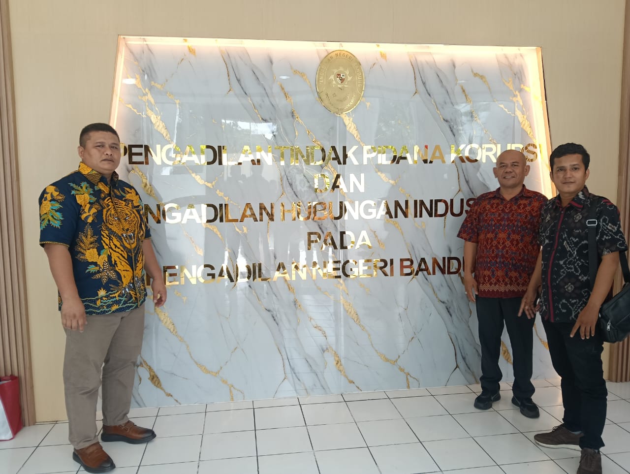 Kasus Dugaan Korupsi Ambulans Subang Mengembang, Kuasa Hukum Minta Kejari Telusuri Peran Dinkes