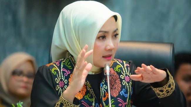 Atalia Praratya Tolak Wacana ‘War Tiket’ Haji, Dinilai Tak Adil dan Langgar Prinsip UU