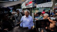 Wali Kota Bandung Tunda Pemotongan Kabel Udara di Asia Afrika Demi Jaga Layanan Publik