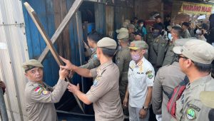 Satpol PP Bandung Tertibkan 174 Bangunan Liar di Terusan Pasirkoja, Rumija Dikembalikan Sesuai Fungsinya