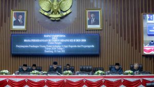 Tiga Raperda Strategis Pemkot Bandung Masuki Tahap Pandangan Umum Fraksi DPRD, Fokus Sampah, RSUD, dan BPR Daerah
