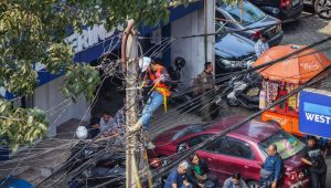Pemkot Bandung Percepat Penataan Infrastruktur, Kabel Udara di Jalan Veteran dan Jalan Tera Dipotong Pekan Ini