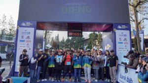 Dieng Caldera Race 2026 Berlangsung Sukses, Ribuan Pelari Taklukkan Dataran Tinggi Dieng Bersama bank bjb