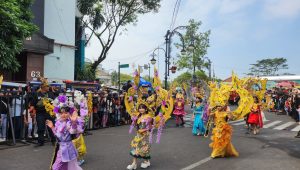 Parade Budaya Asia Africa Festival 2026 Dipadati Ribuan Warga, Semangat Keberagaman Hidup di Jalan Asia Afrika Bandung