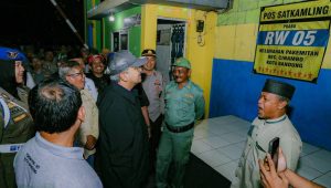 Farhan Perkuat Siskamling di Bandung, Patroli Dini Hari Digelar Setiap Minggu untuk Tekan Kriminalitas