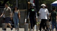 Fenomena 'AC Outdoor' Viral di China