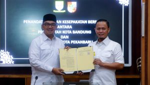 Bandung dan Pekanbaru Resmi Teken MoU, Perkuat Kerja Sama Digital, Investasi, hingga Peningkatan PAD