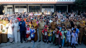 Sekda Bandung Pastikan MPLS 2026 Berlangsung Ramah Anak, Tegaskan Tak Ada Perpeloncoan di Sekolah