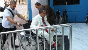 Hotman Paris Mundur sebagai Kuasa Hukum Febrie Adriansyah, Akui Kondisi Kesehatan Jadi Alasan Utama
