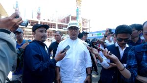 Groundbreaking BRT Bandung Raya Dimulai, Farhan Targetkan Tarif Rp7.000 dan Angkot Bertransformasi Jadi Feeder Listrik