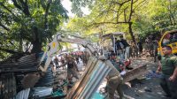 Farhan Tegaskan Penertiban PKL di Bandung Tak Wajib Relokasi, Opsi Jaswita Masih Dikaji